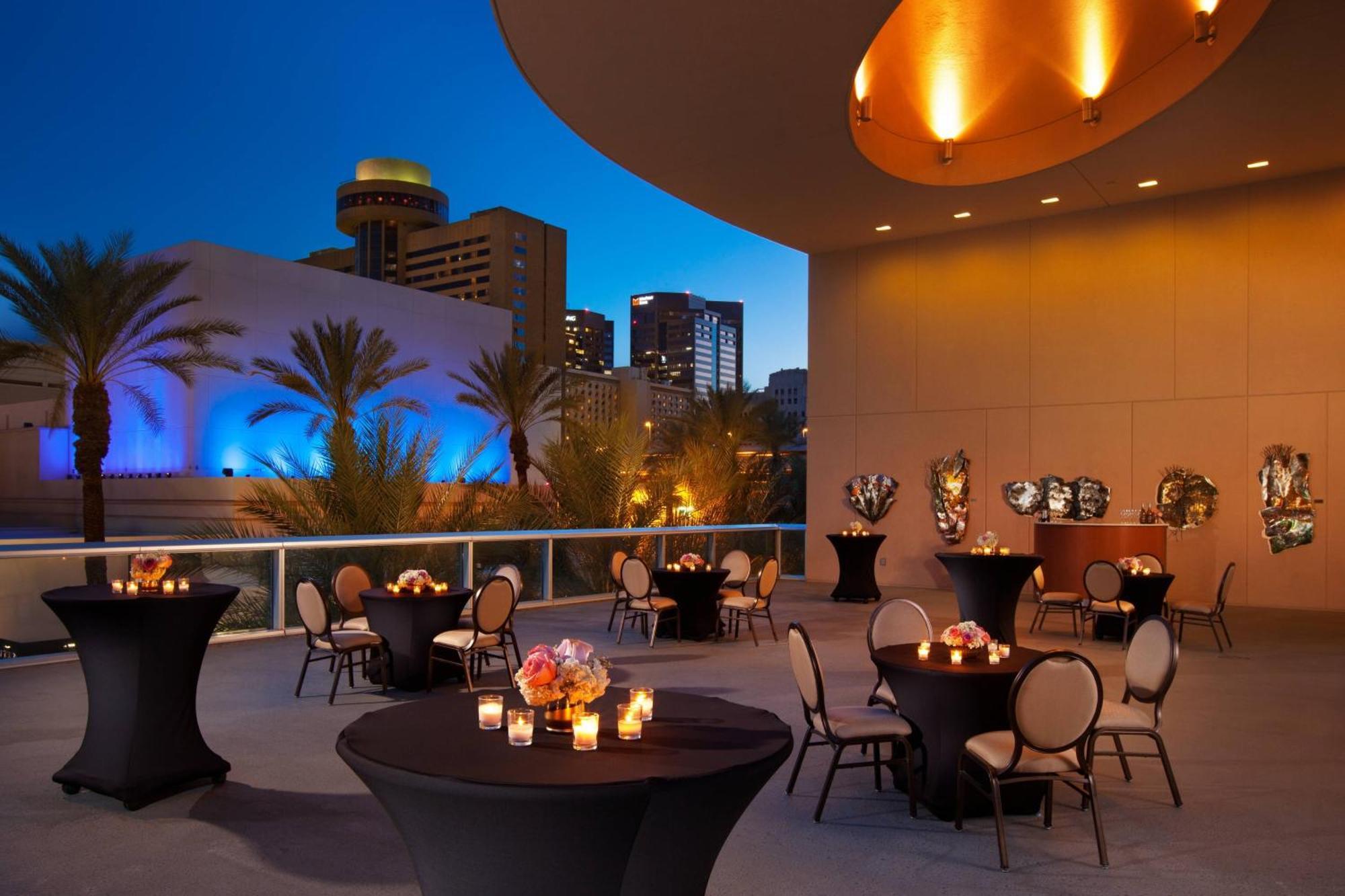 Sheraton Phoenix Downtown Buitenkant foto